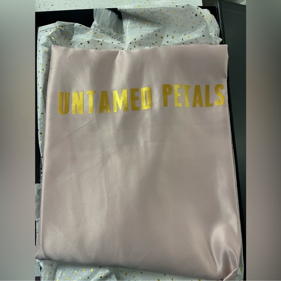 NWT Untamed Petals Catalina dress size large - Picture 11 of 14